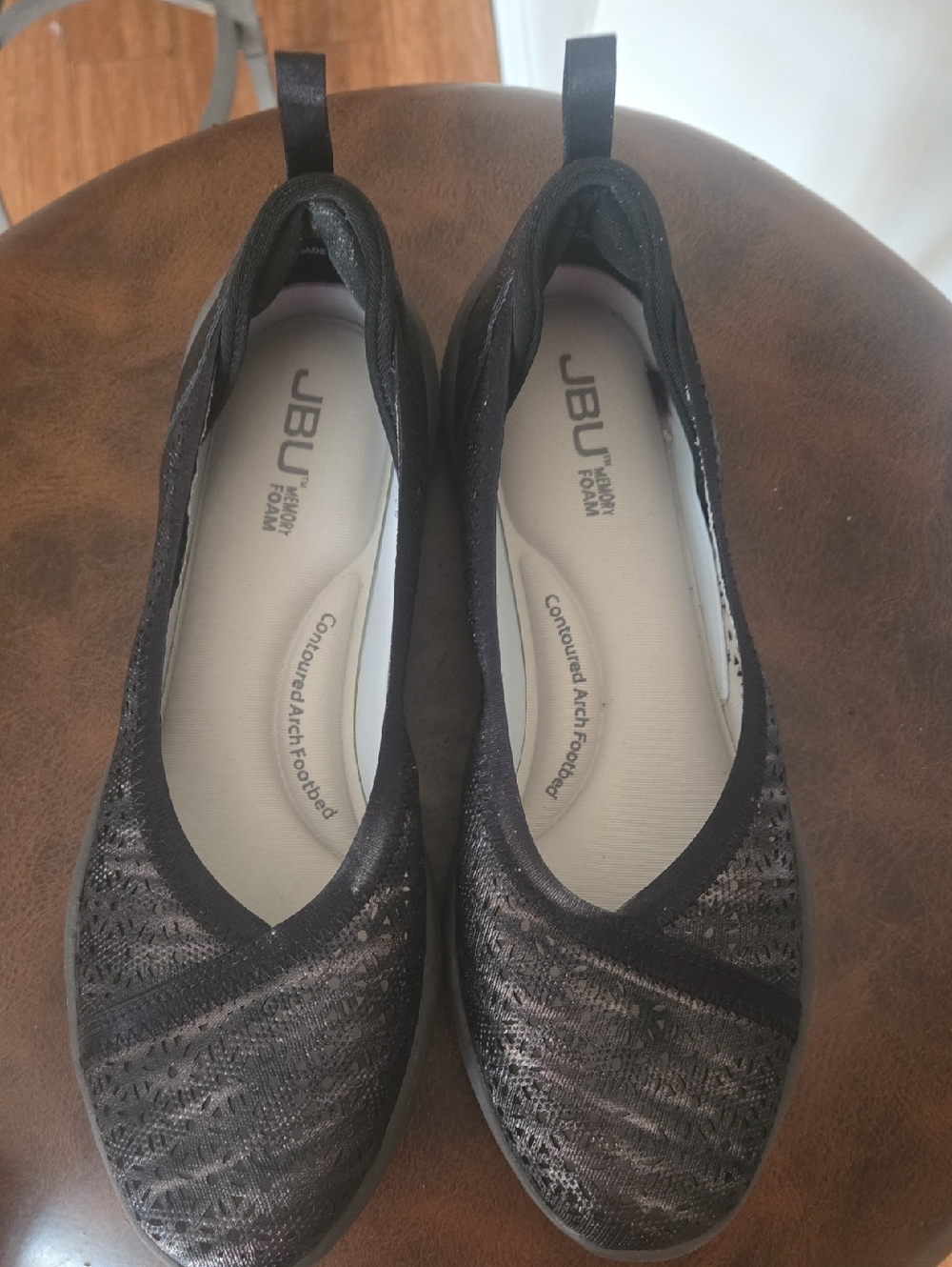 JBU Women's Black Slip-On Knit Ballet Flats